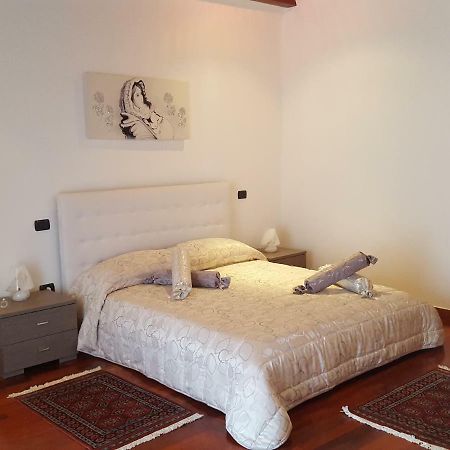 Dimora Di Mara Bed & Breakfast Santeramo in Colle Exterior foto